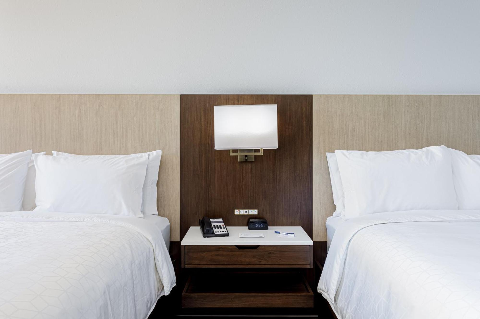 Standard Queen Room Two Queen Beds