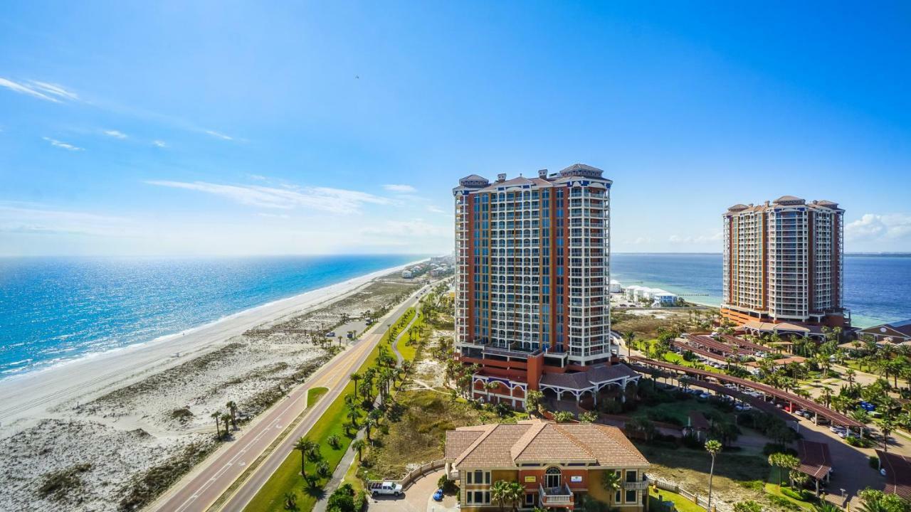 Three-Bedroom Apartment Gulf Front,909616024:JPEG